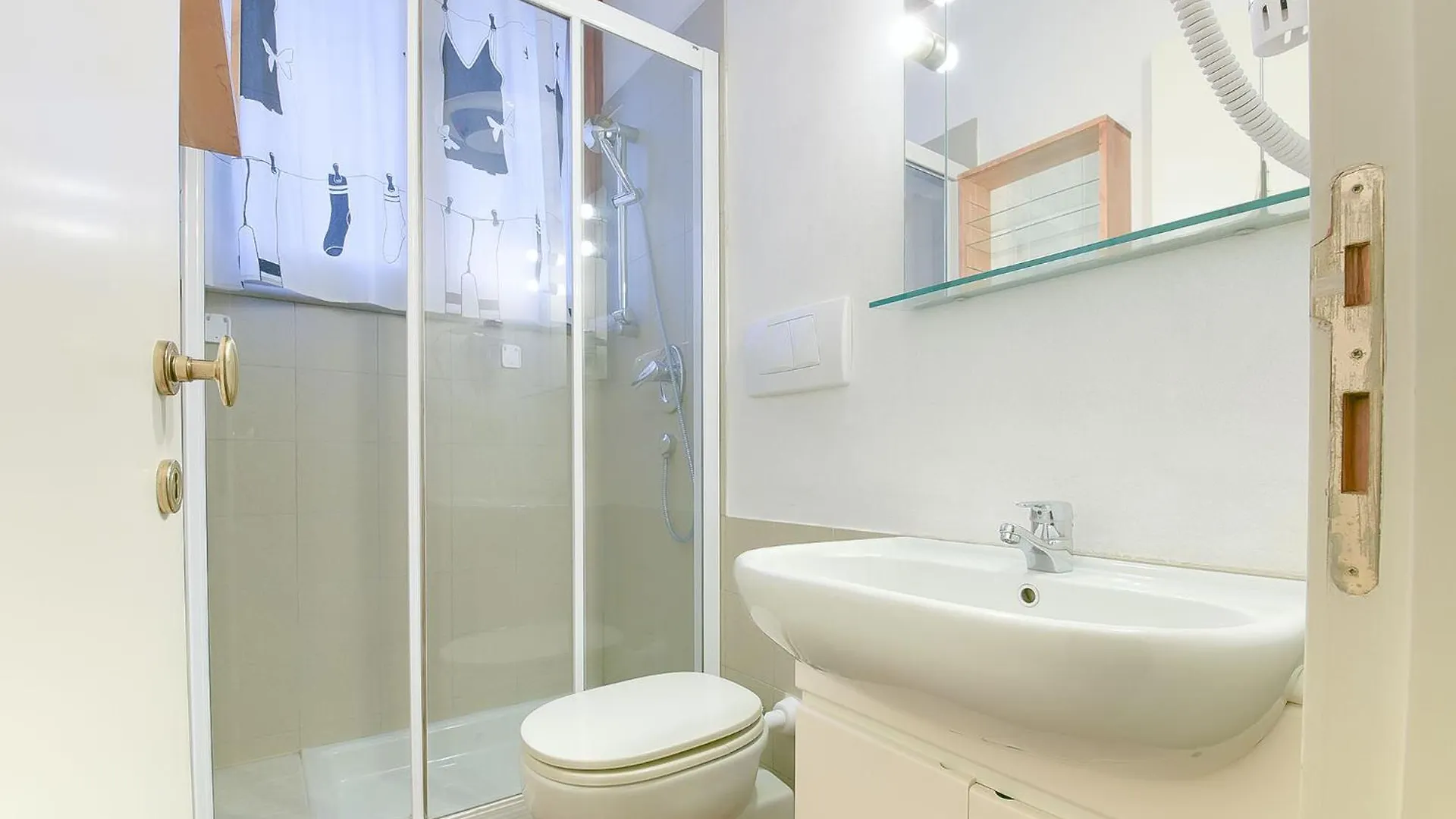 Apartment Queen Home Wally For Long Stay Venice